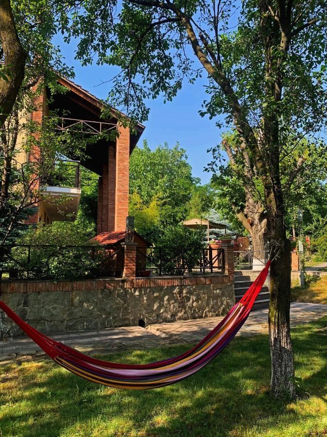 Отель Giuaani Winery Manavi Экстерьер фото